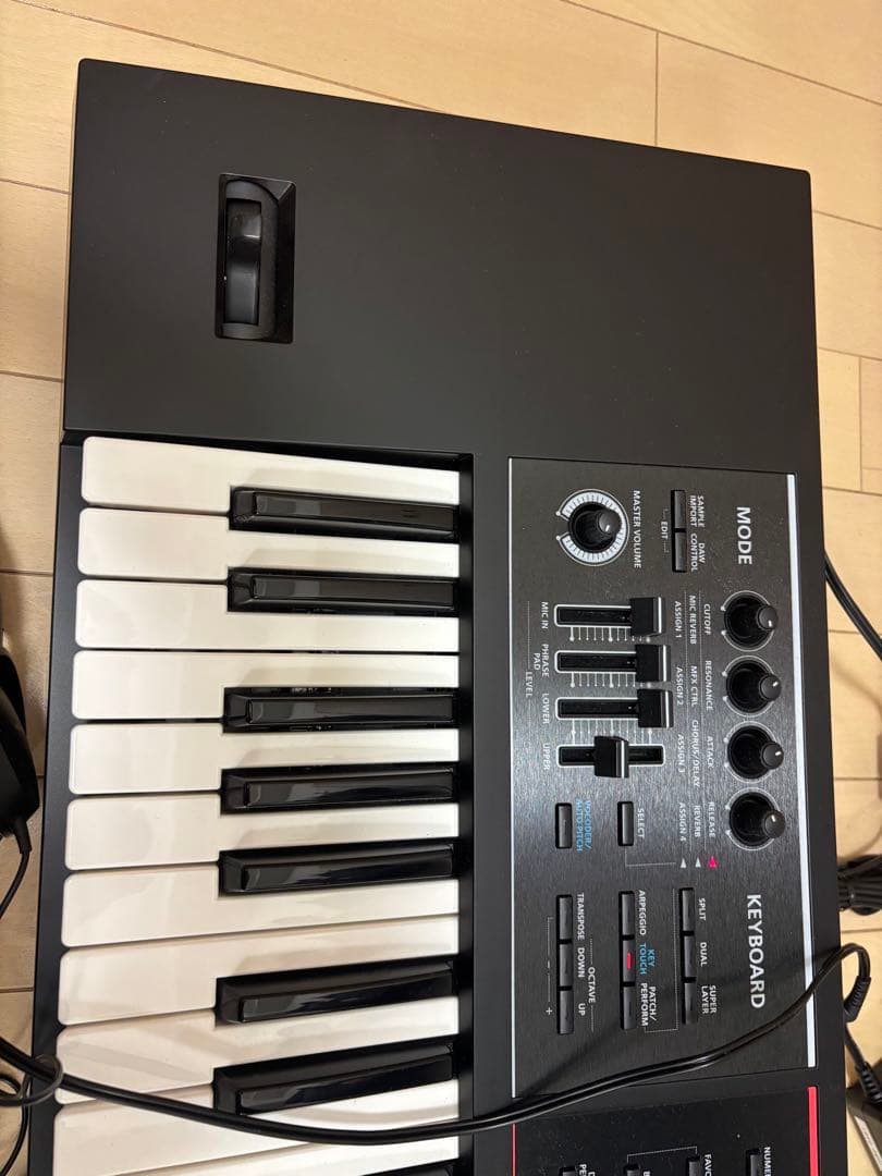 Roland JUNO-DS61 61鍵シンセサイザー