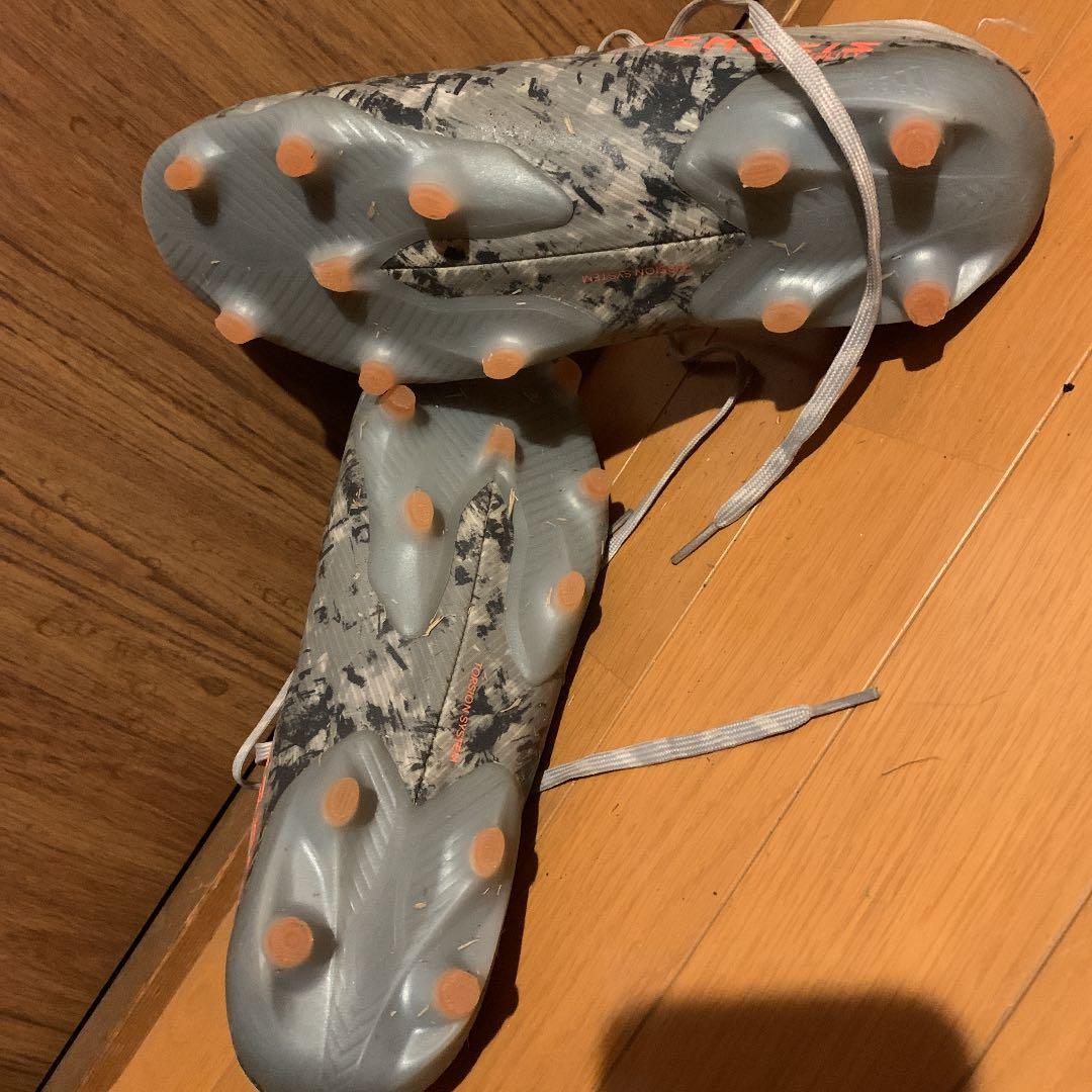 サッカースパイクadidas NEMESIZ 19.1 FG 27cm