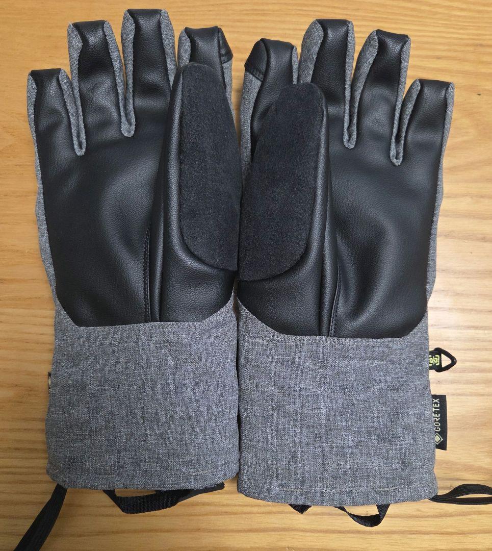 バートン　ゴアテックス レディース アンダーグローブ　GORE-TEX M