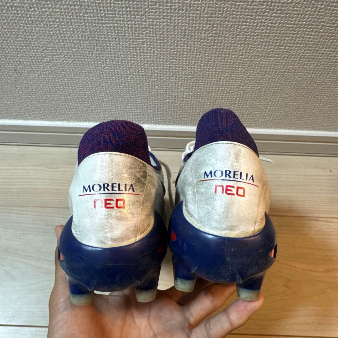 【限定色】Mizuno Morelia neo 3 27.5センチ