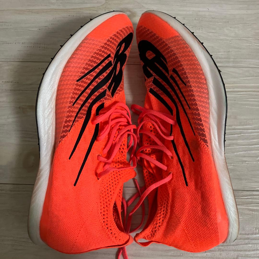 New BalanceニューバランスFuelCell MD-X 中距離 26.5