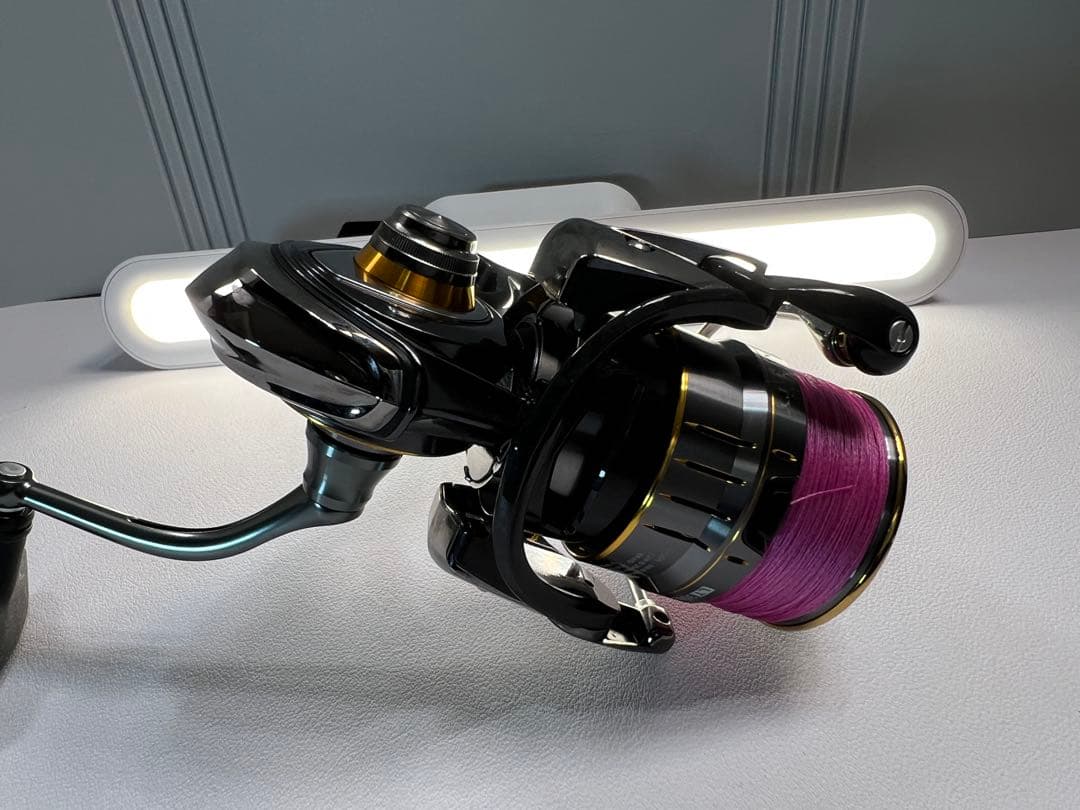 ダイワ スピニングリール ルビアス エアリティ LT3000-XH 【未使用】
