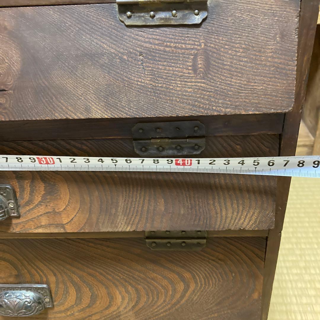 バタバタ飾り棚