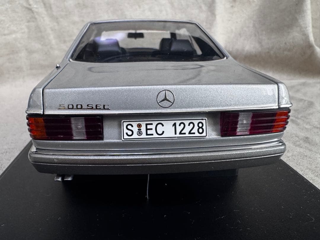 ミニカー Mercedes-Benz 500SEC