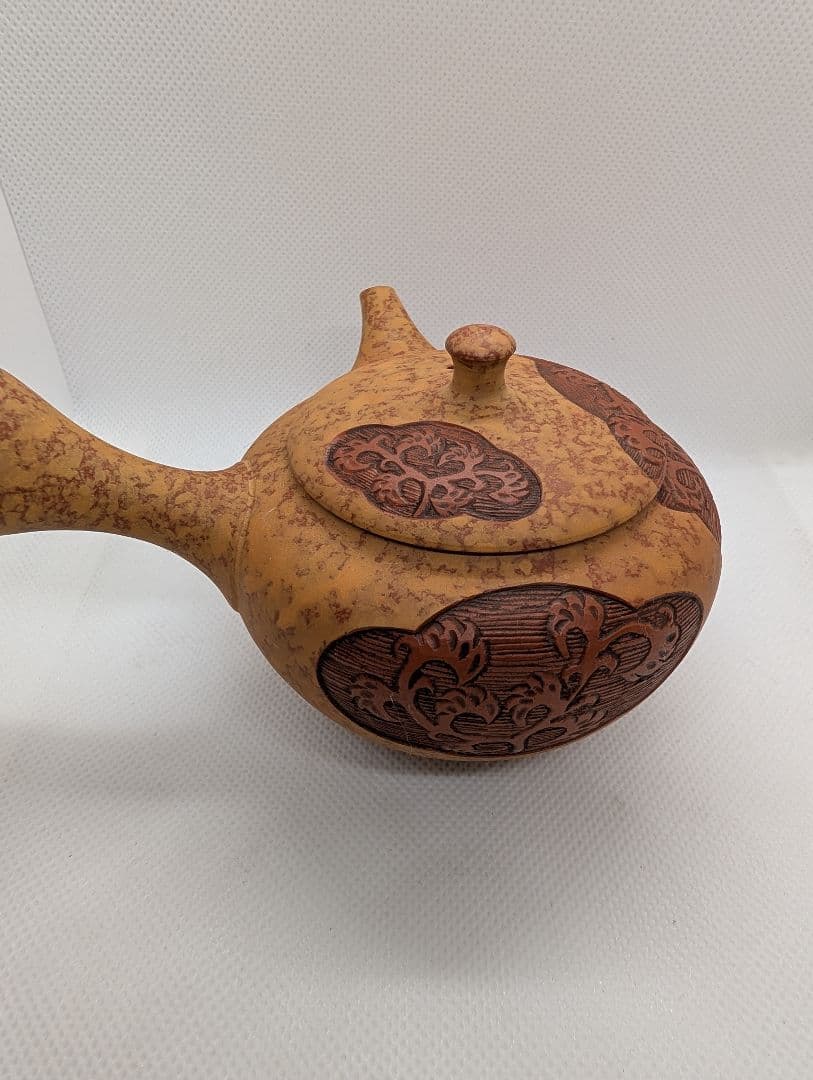 【未使用・保管品】常滑焼　瞬園　唐草雲彫急須　250cc 名工　工芸品　木箱