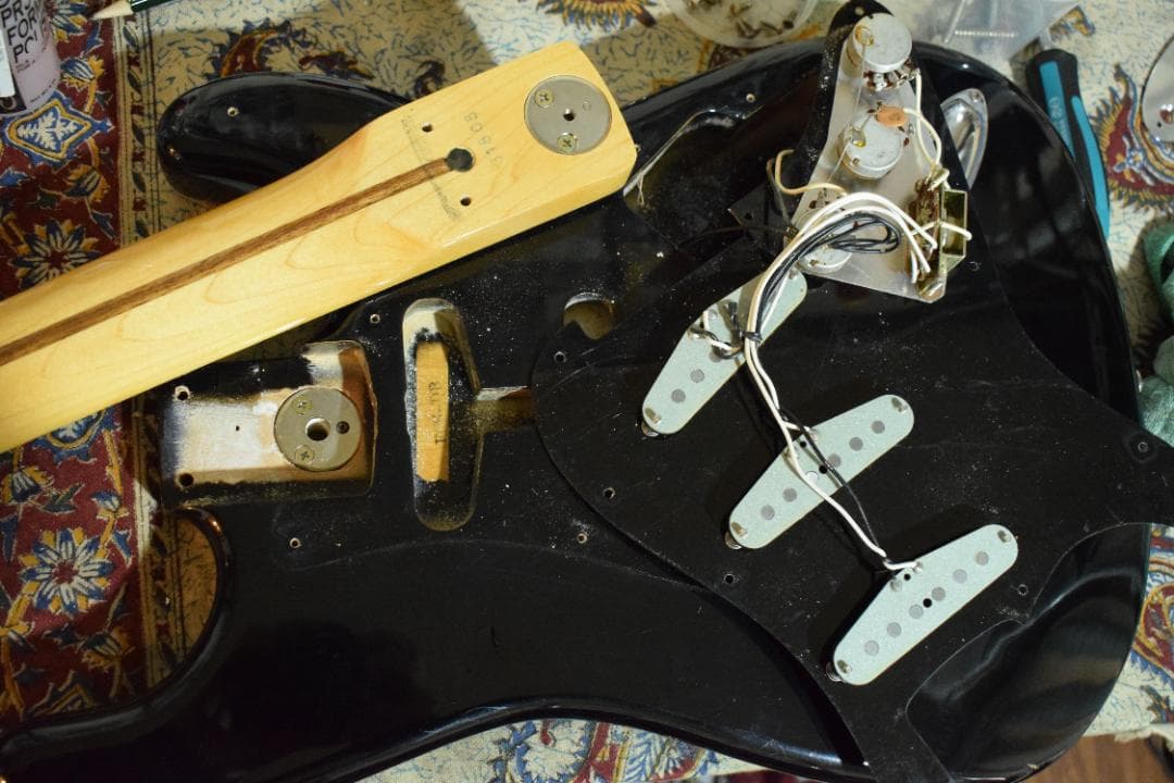 ギター Fernandes THE REVIVAL RST-50-B '76 Model