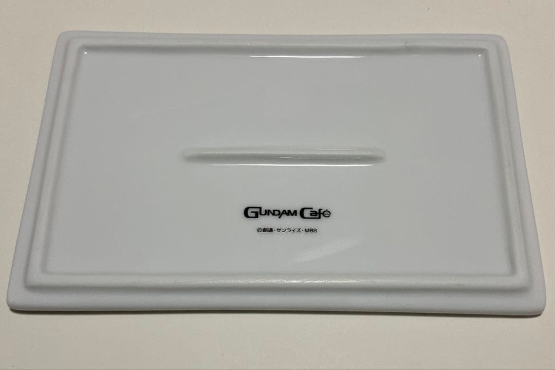 鉄血のオルフェンズ ▪︎ 三日月・オーガス 皿