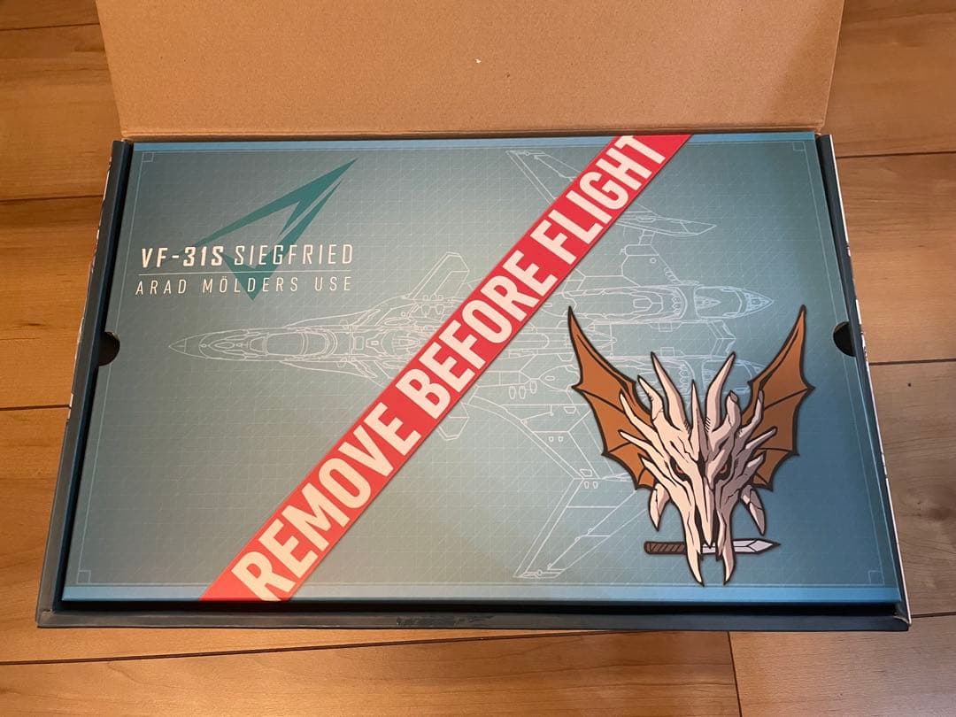 【美品】DX超合金 VF-31S ジークフリード （アラド・メルダース