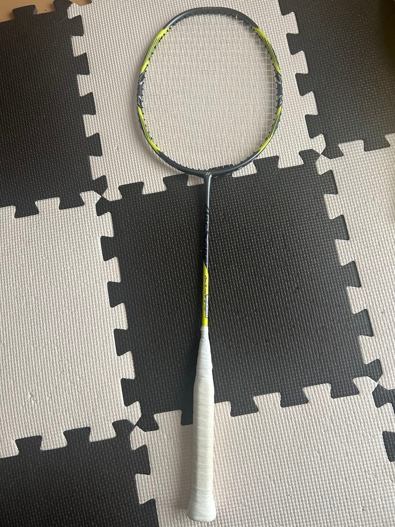 YONEX アークセイバー７プロ　国内正規販売店　ARCSABER 4UG6