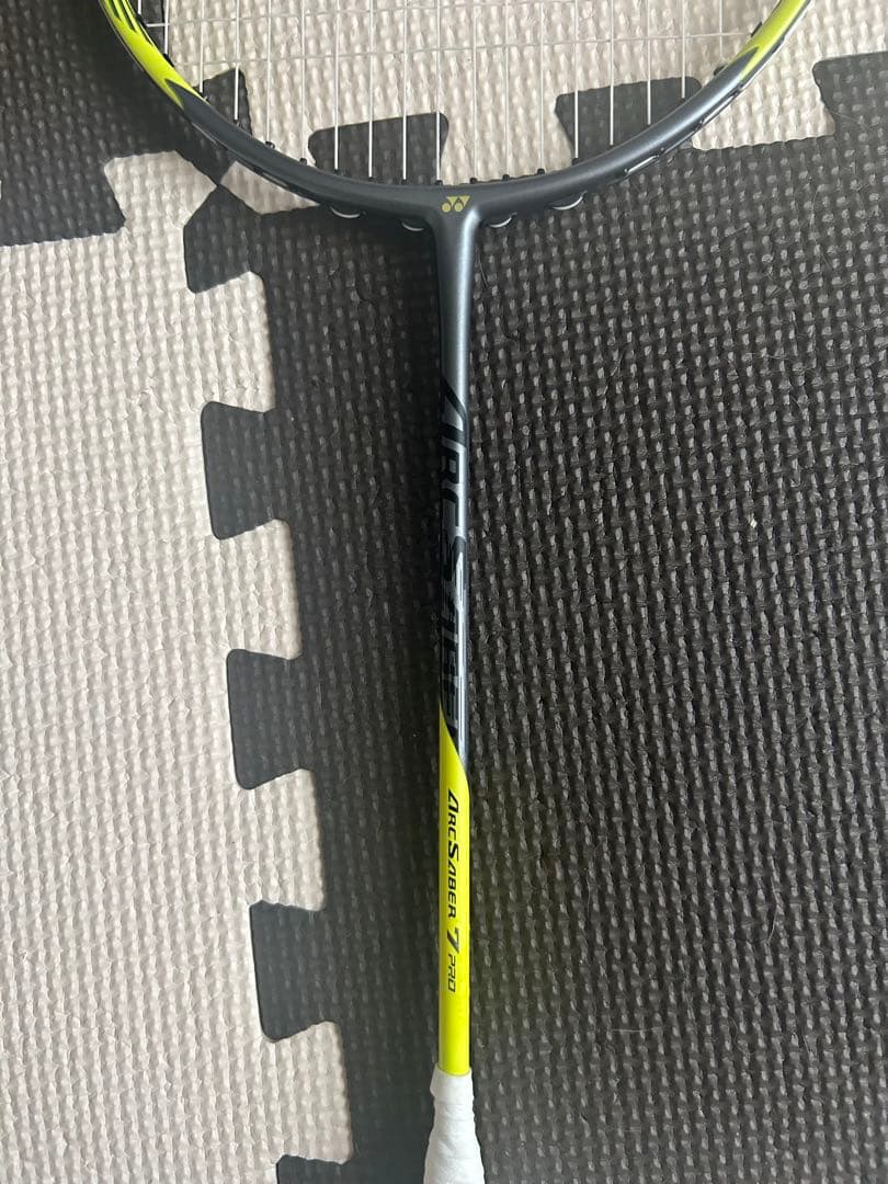 YONEX アークセイバー７プロ　国内正規販売店　ARCSABER 4UG6