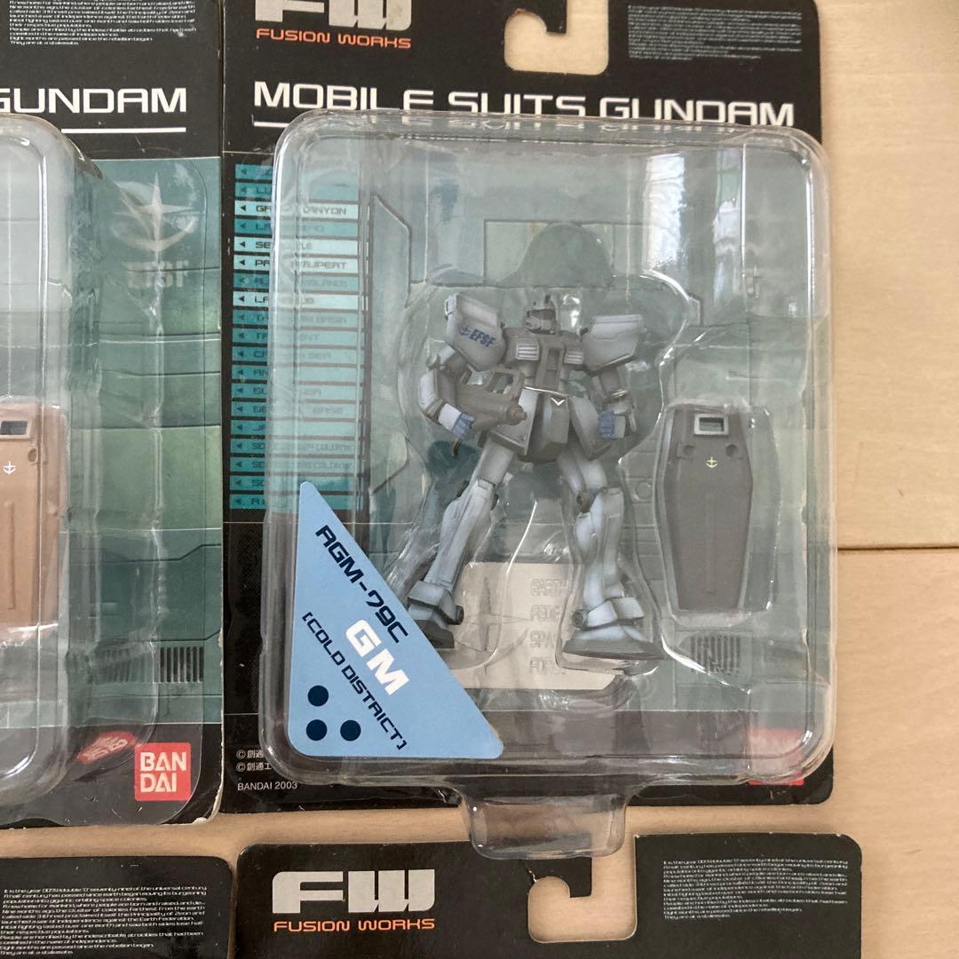 ￼モビルスーツガンダムアルティメットオペレーション計9体