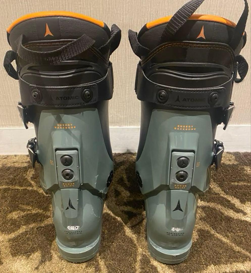 ATOMIC スキーブーツ HAWX PRIME 120 S BOAおまけ付き