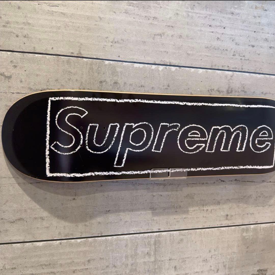 ま*き様 KAWS Chalk Logo Skateboard Deck Sup