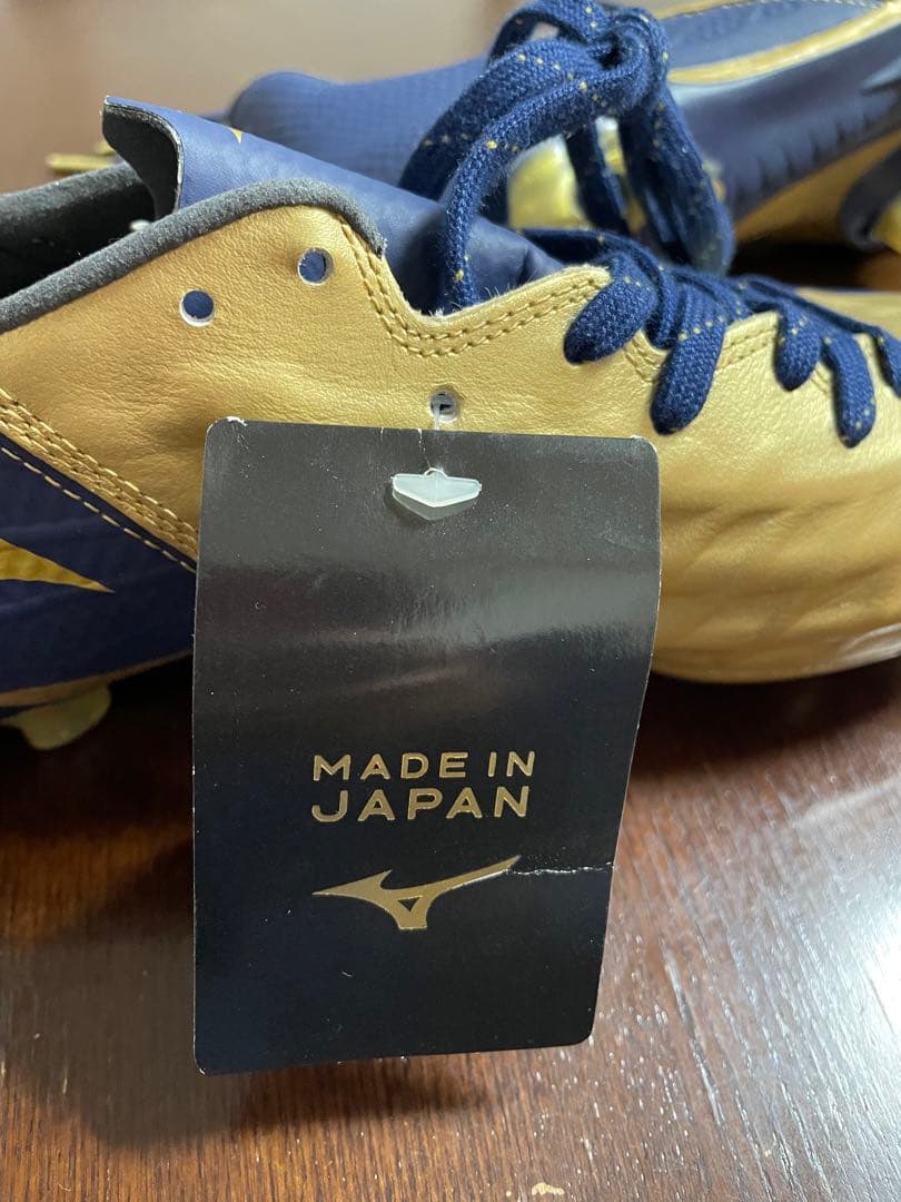 新品 ミズノ　レビュラ made in JAPAN ゴールド ネイビー