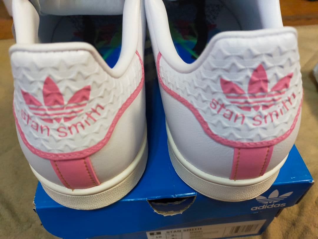 adidas Stan Smith ホワイト/ピンク