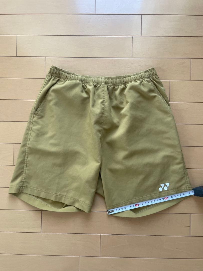 YONEXヨネックス　バドミントン・テニス用　ハーフパンツ　Mサイズ　金ゴールド