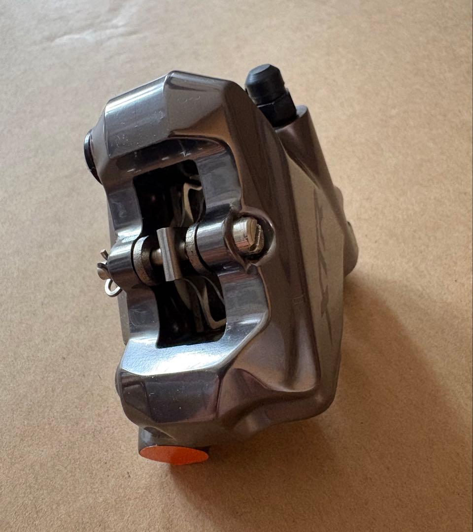 SHIMANO XTR BR-M9110 ブレーキキャリパー