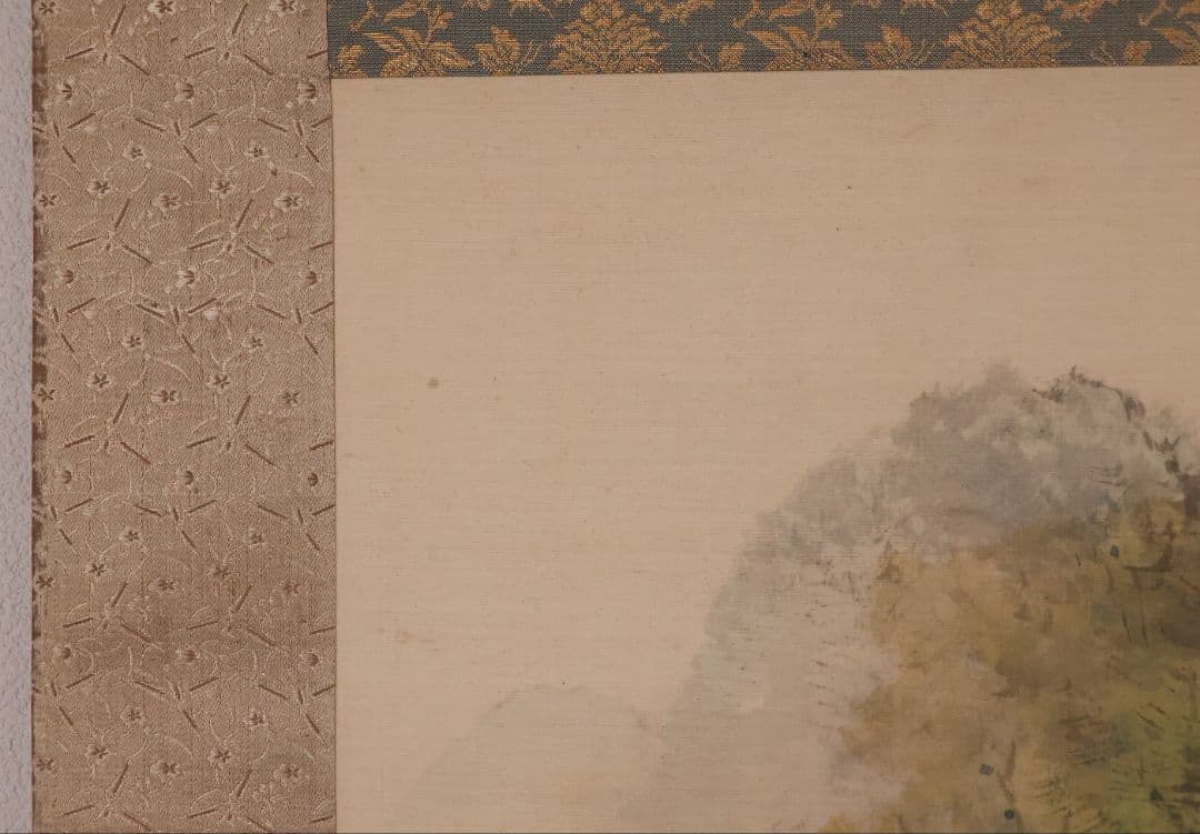 【真作】日本画 中土大至良 彩色山水図 滝 風景 絹本 掛軸 昭和期 MB320