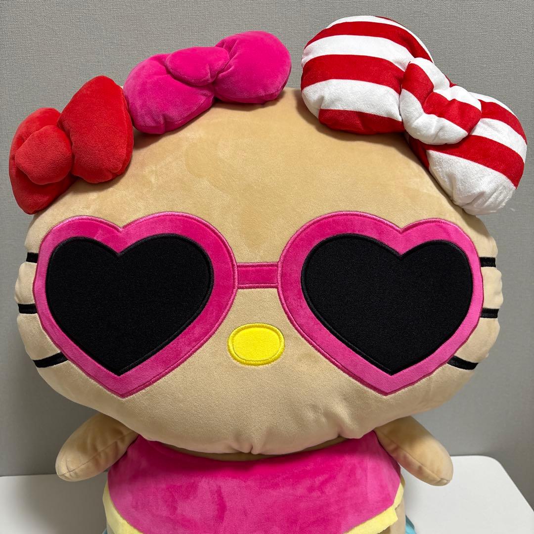 日焼けキティ　ビッグぬいぐるみ　アベイル　レア　完売品　サンリオ