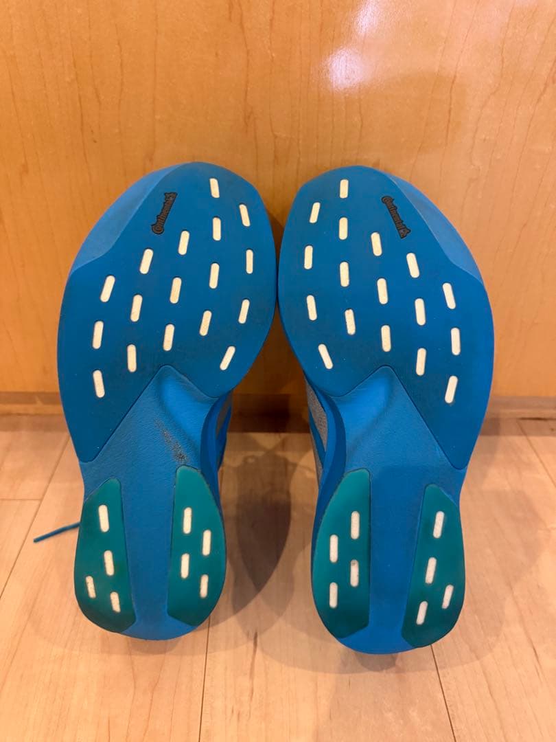 アディゼロ　EVO SL WOVEN ２７cm 美品