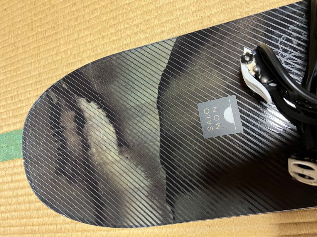 SALOMON スノーボード 149センチ　Mサイズバインディング付き