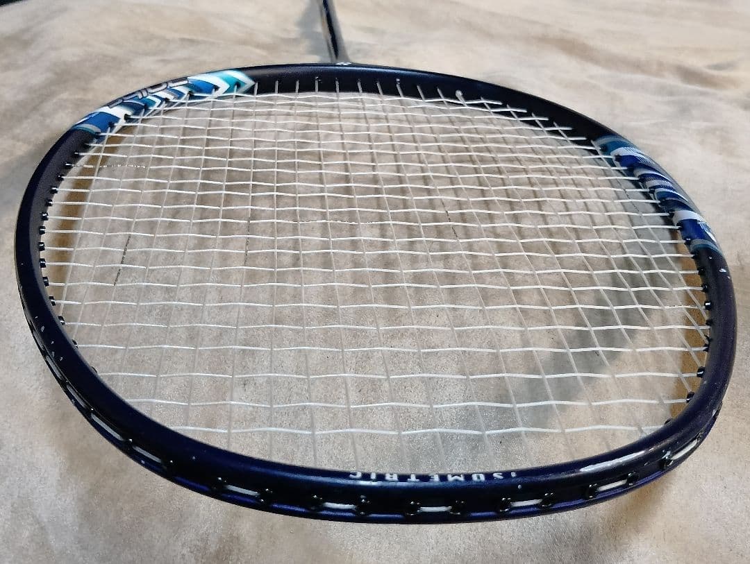 YONEX/ヨネックス ASTROX LITE 27i Nanomesh Neo