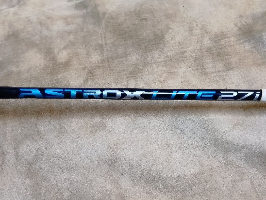 YONEX/ヨネックス ASTROX LITE 27i Nanomesh Neo