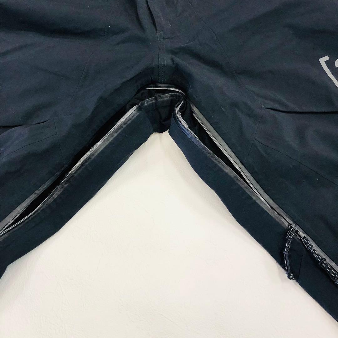 Burton ak GORE-TEX　ビブパン　スノボウェア メンズ 黒　L