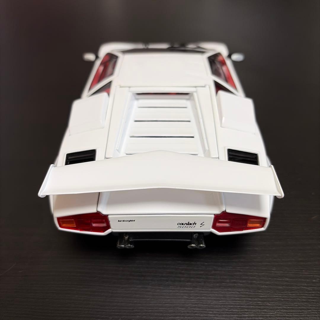 京商1/18 ランボルギーニカウンタックLP500S