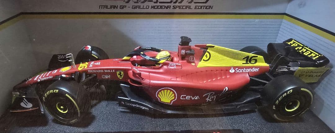 ブラーゴ1/18 Ferrari F1 SF 1000～SF24セット