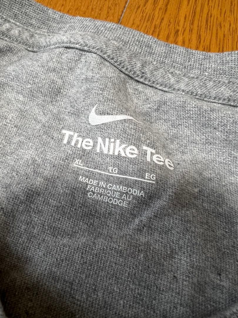 Nike パリ　サンジェルマン　ロンt 長袖カットソー グレー　PSG