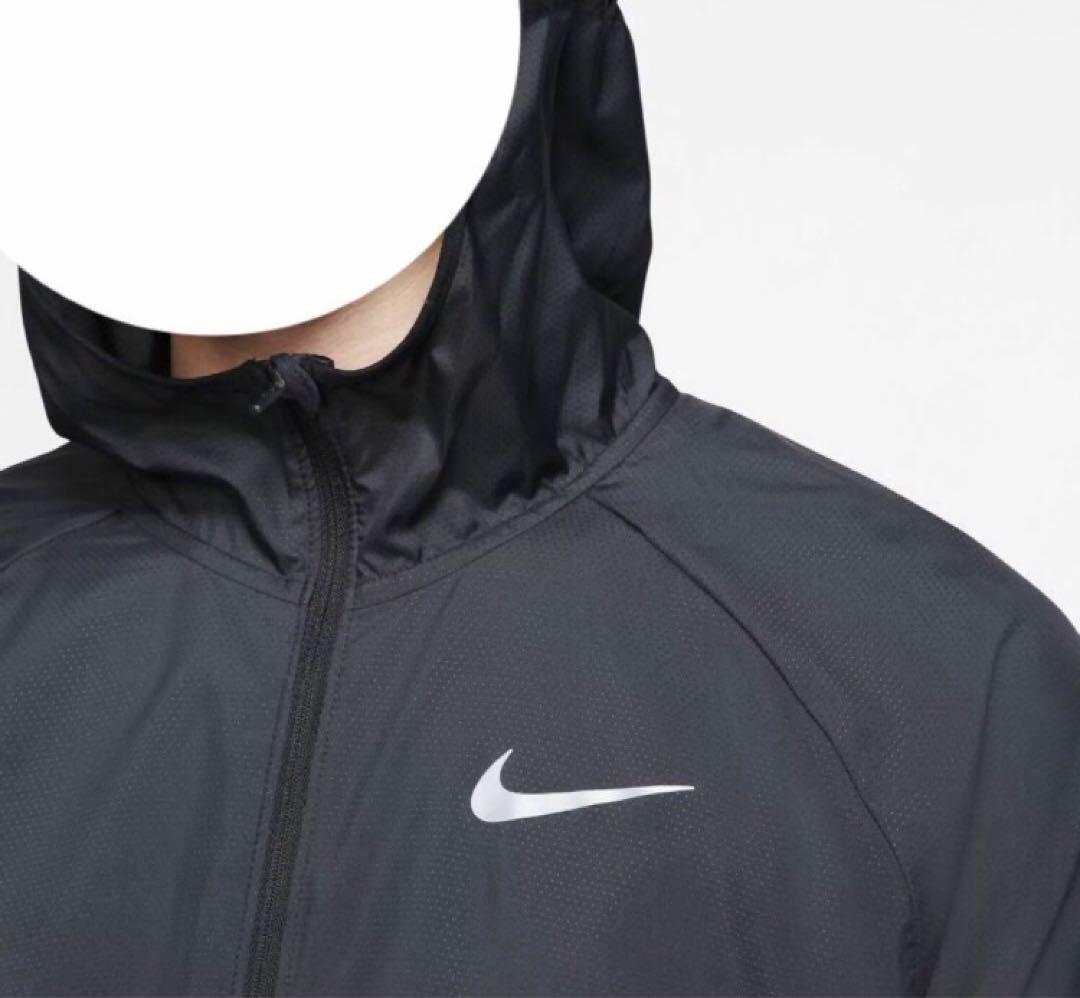 ナイキ　NIKE ランニングジャケット　ナイロンジャケット　アウター