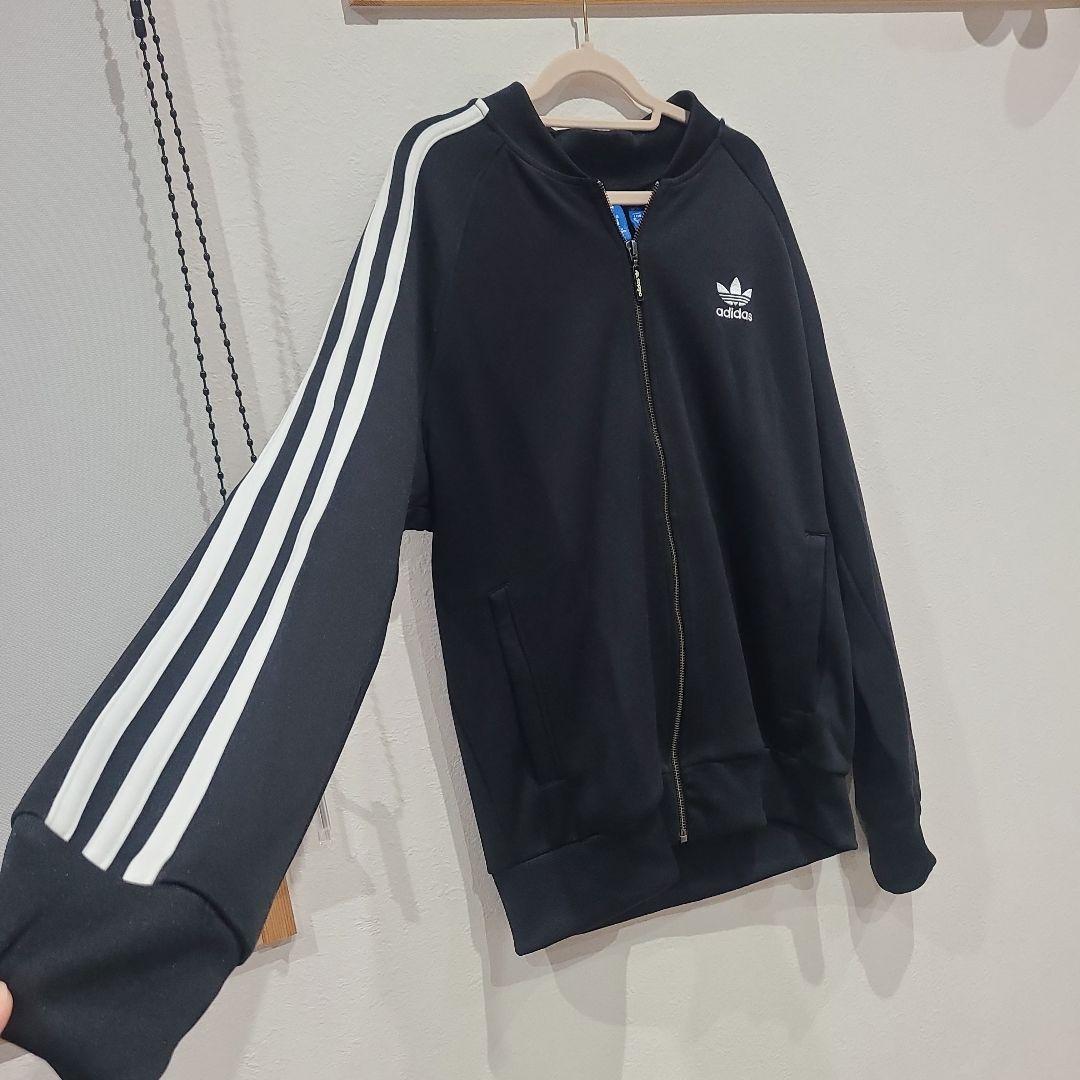 adidas 3本ラインジャージ