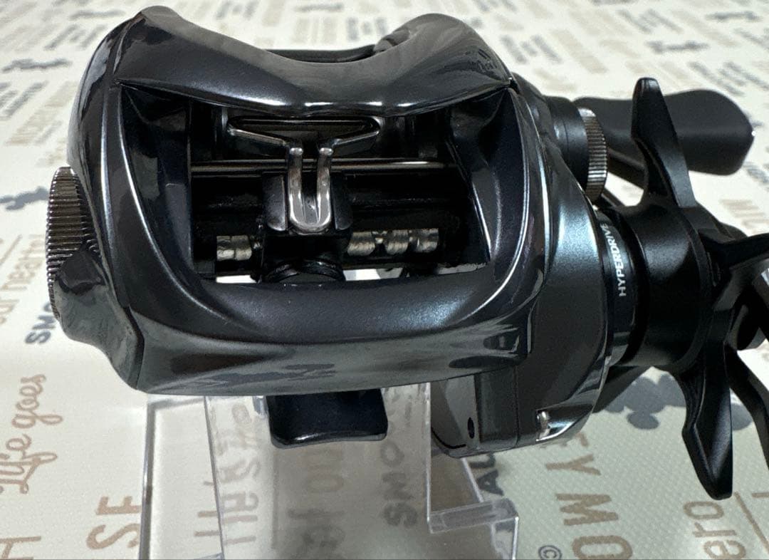 ダイワ 25タトゥーラ SV TW 100HL 左ハンドル