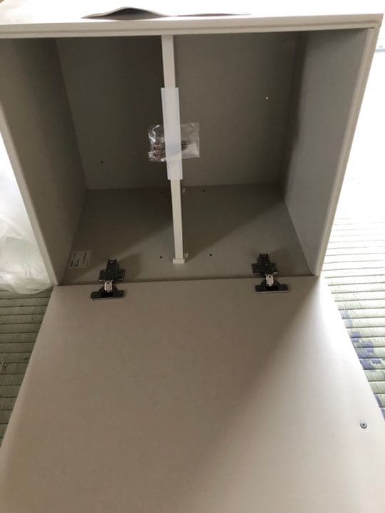 クリナップの吊り戸棚