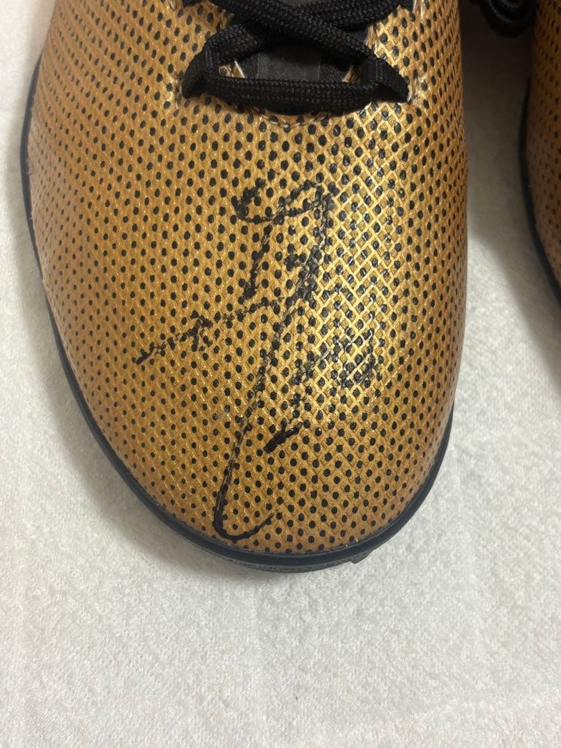 香川真司 直筆サイン入り adidas X Tango 17.3 TF