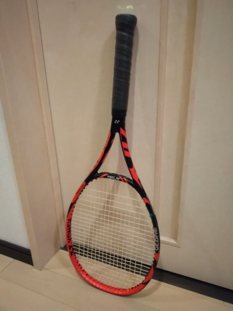 YONEX VCORE Tour F 97 硬式用テニスラケット 美品！