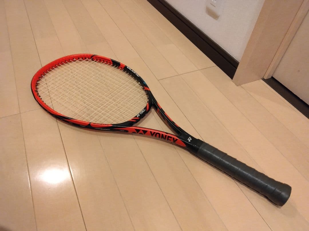 YONEX VCORE Tour F 97 硬式用テニスラケット 美品！