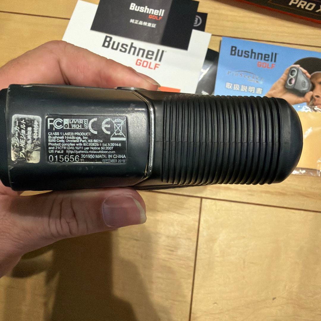 Bushnell PRO XE ゴルフ用距離計　ブッシュネル