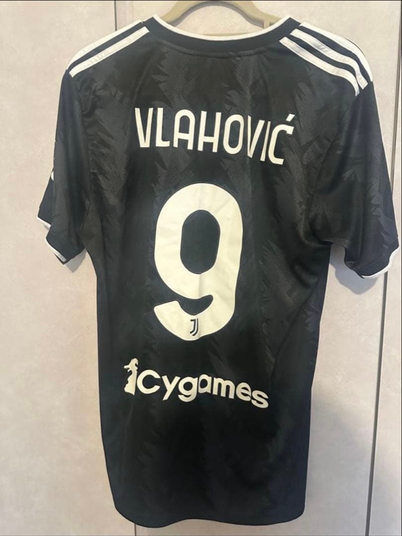 【即発送】adidas ユベントス Vlahović 2022/23 シャツ 黒