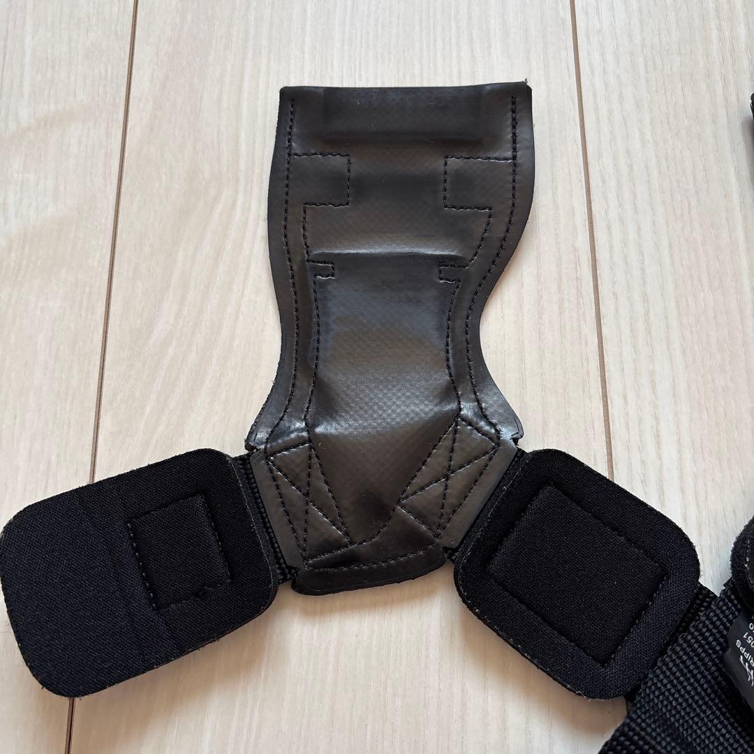 LYFT VERSA GRIPS ブラックパワーグリップ