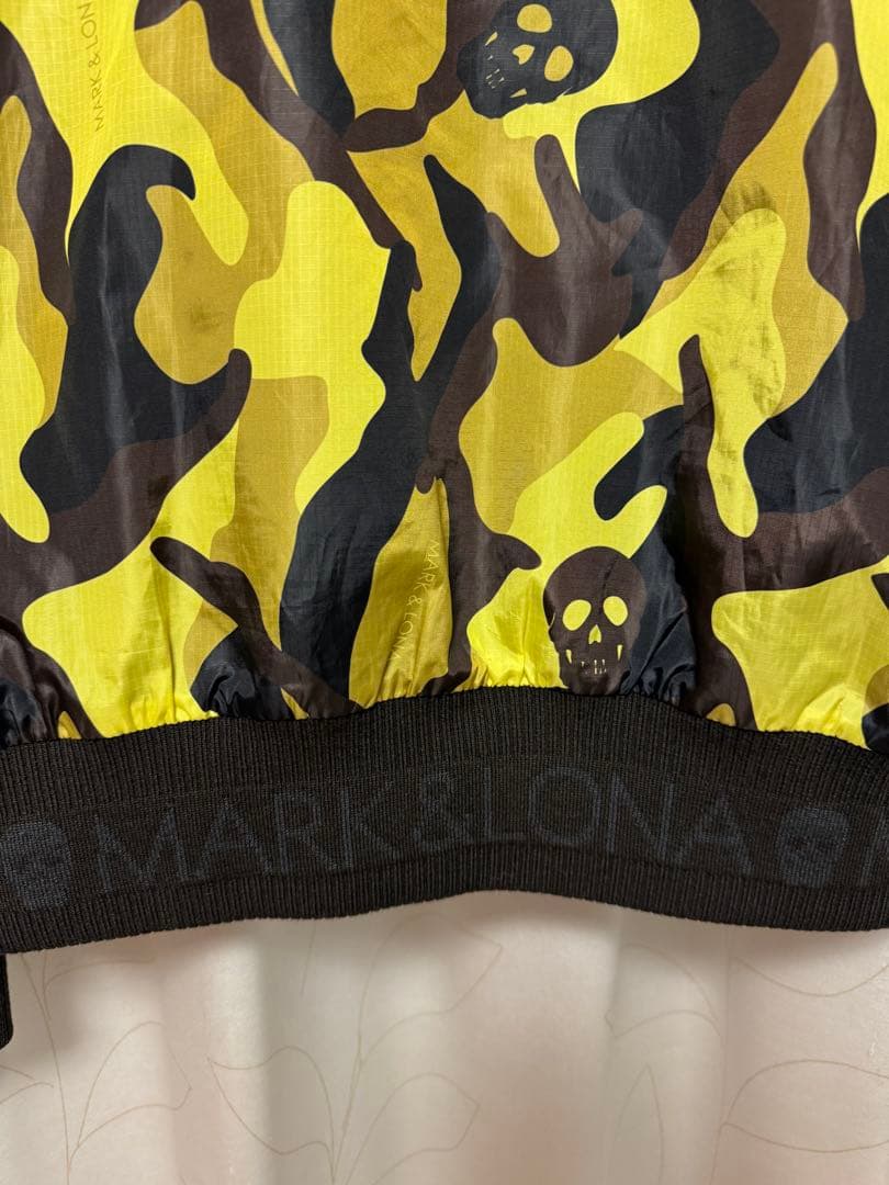 マーク＆ロナ　ナイロンジャケット　MARK＆LONA ブルゾン　中綿入　裏起毛