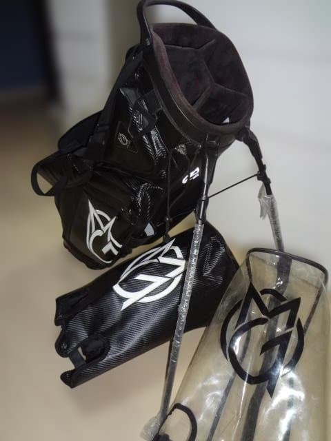 オムニクス / OMNIX Tripod BAGスタンド式 キャディバッグ