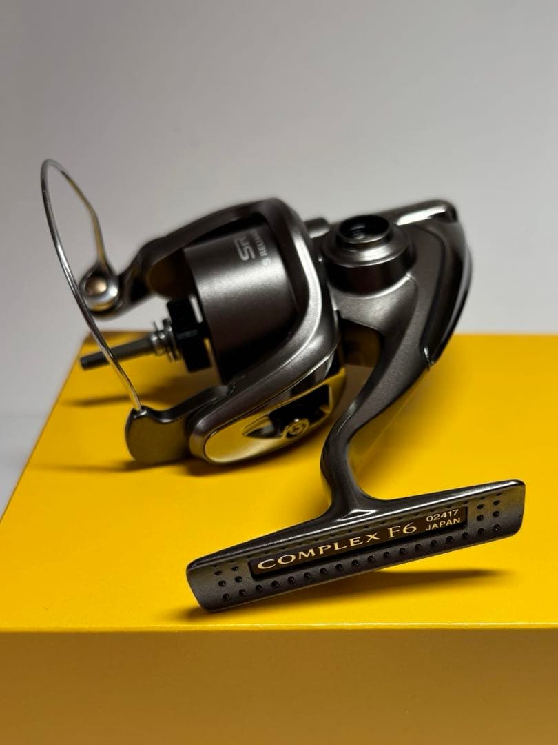 SHIMANO09コンプレックスF6リール本体　　　スプールセット
