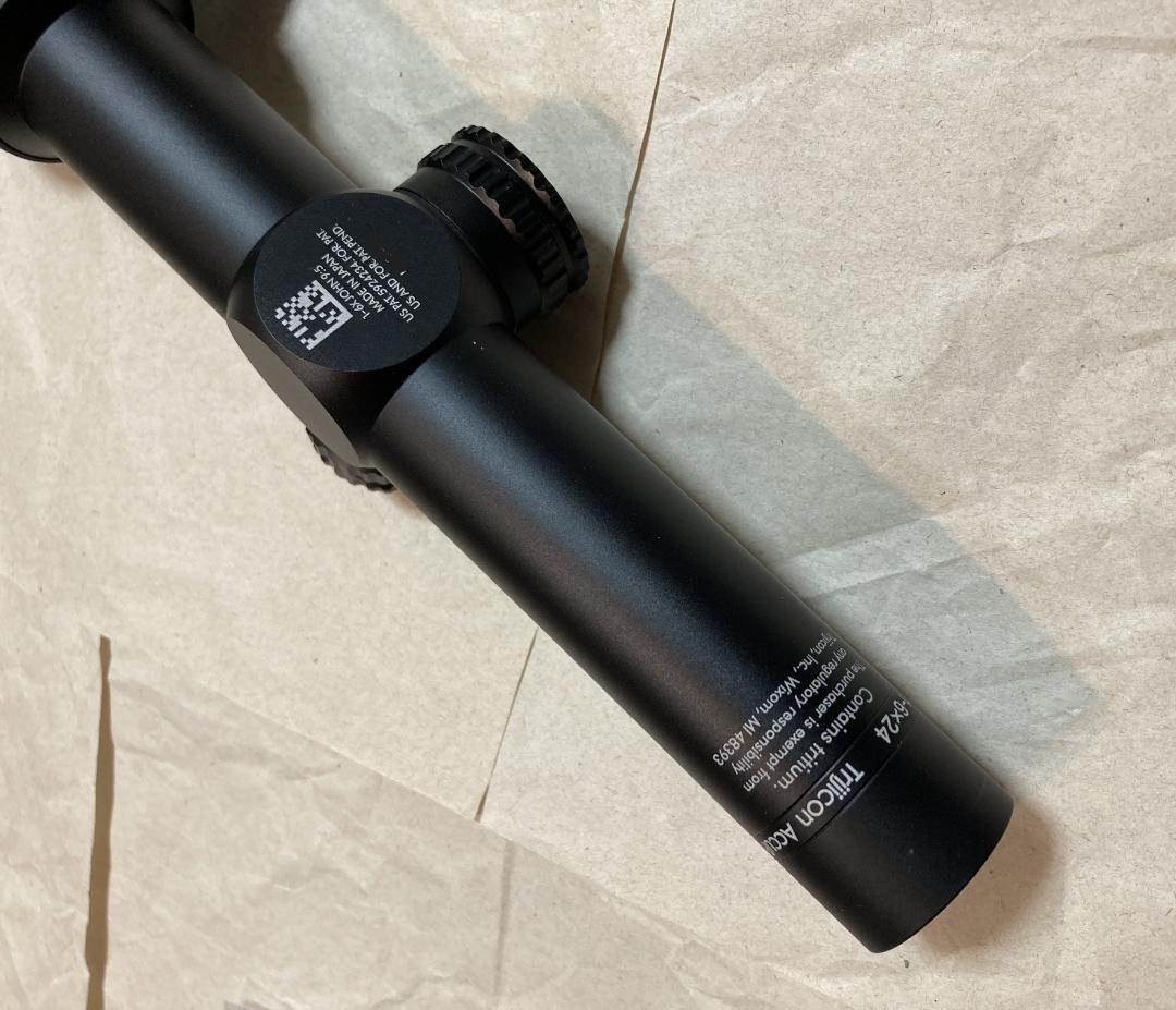 Trijicon TR25 AccuPoint 1-6x24 SFP レプリカ