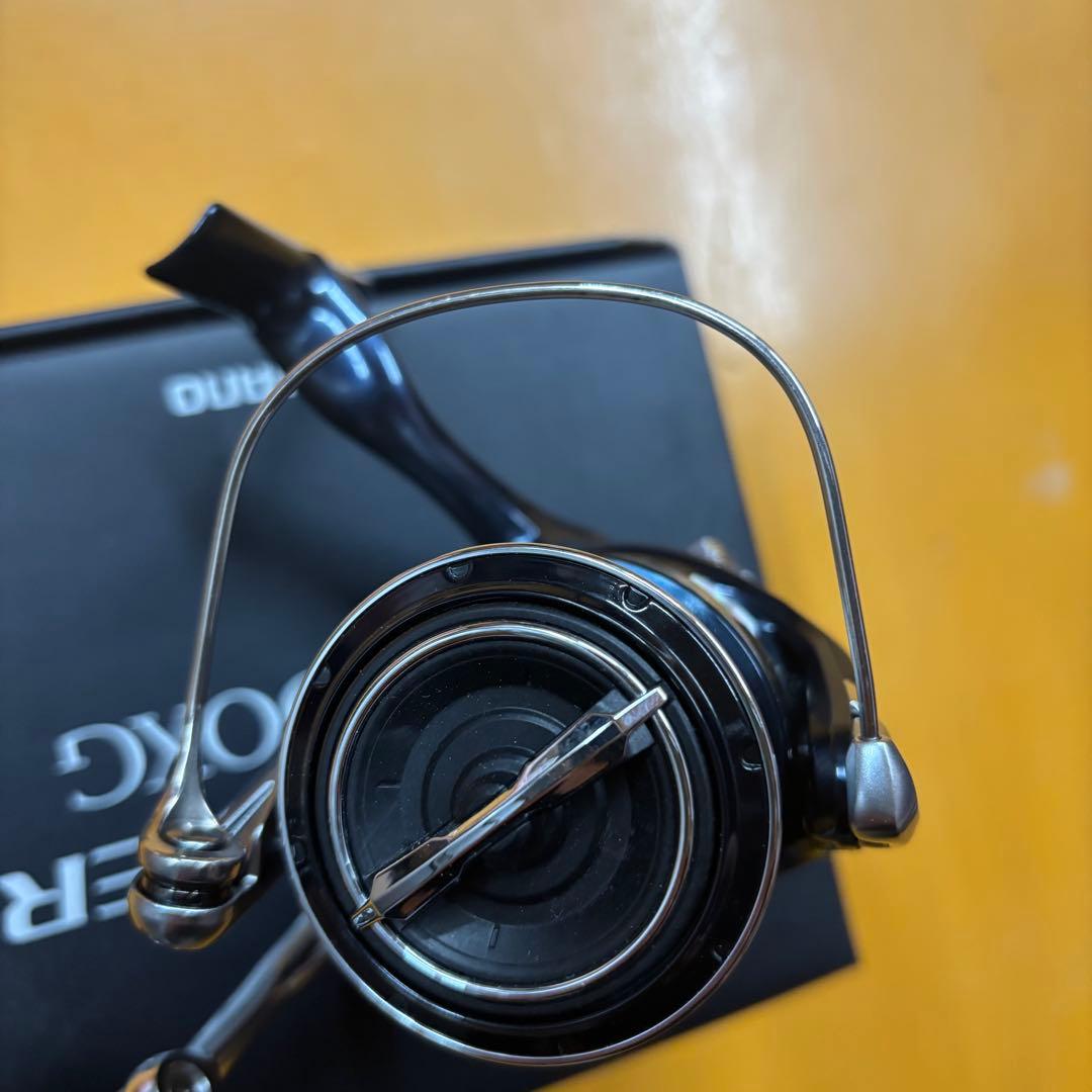 SHIMANO TWIN POWER SW4000XG フィッシングリール