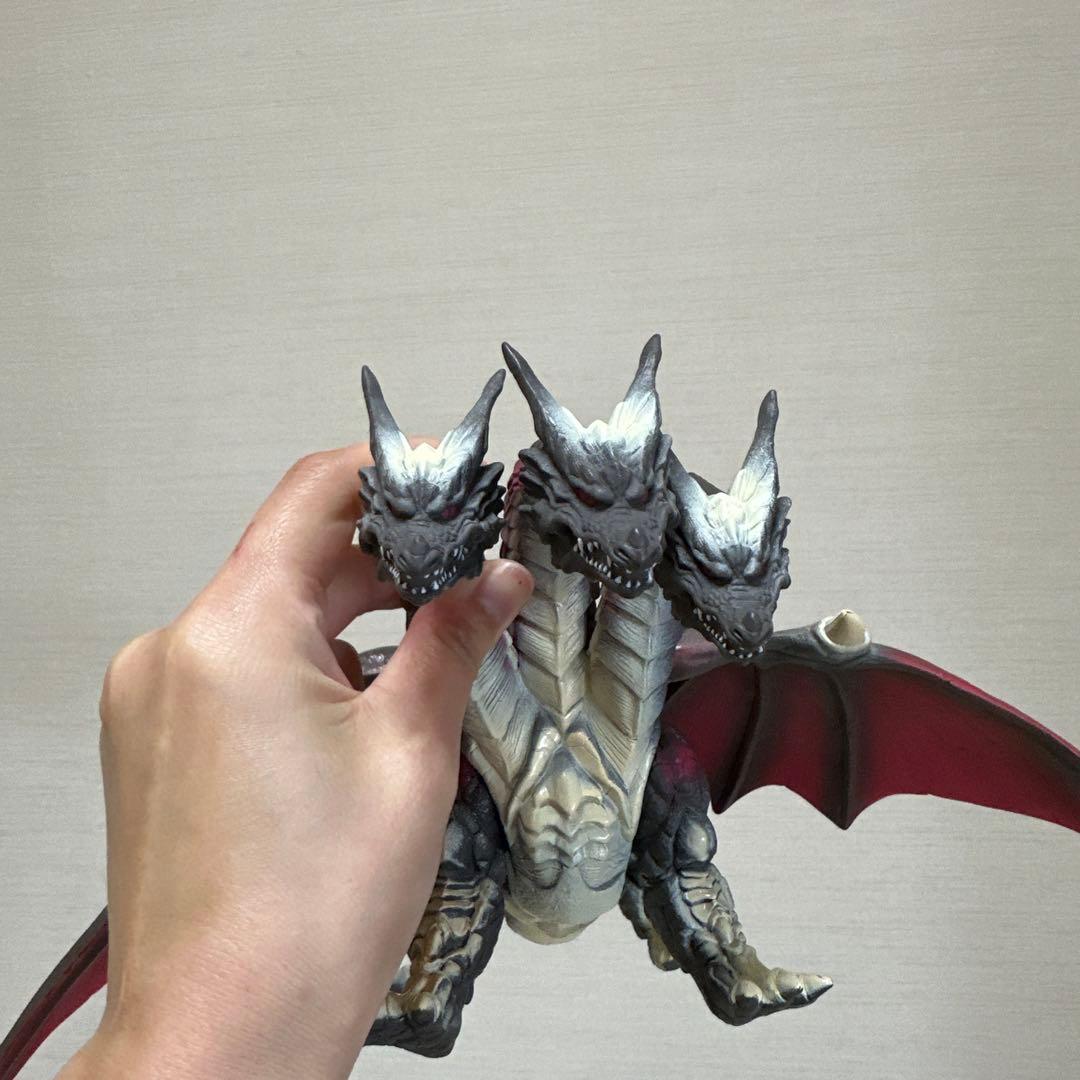 宇宙超魔獣 デスギドラのソフビフィギュア