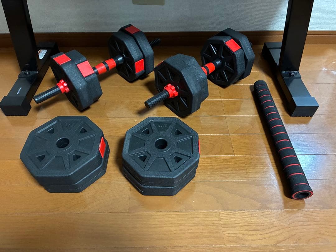 トレーニングベンチとダンベルとグローブセット