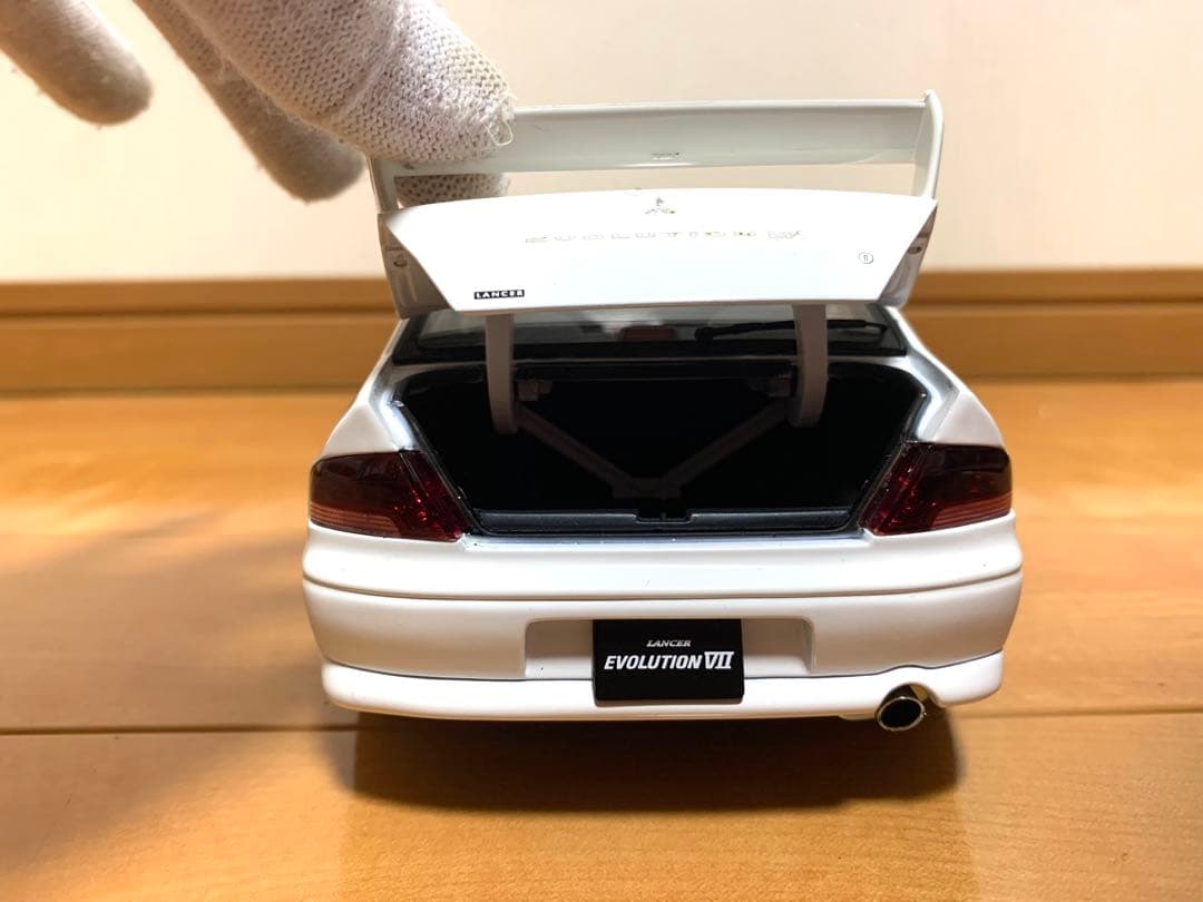 AUTOart ランサーエボリューション 1:18