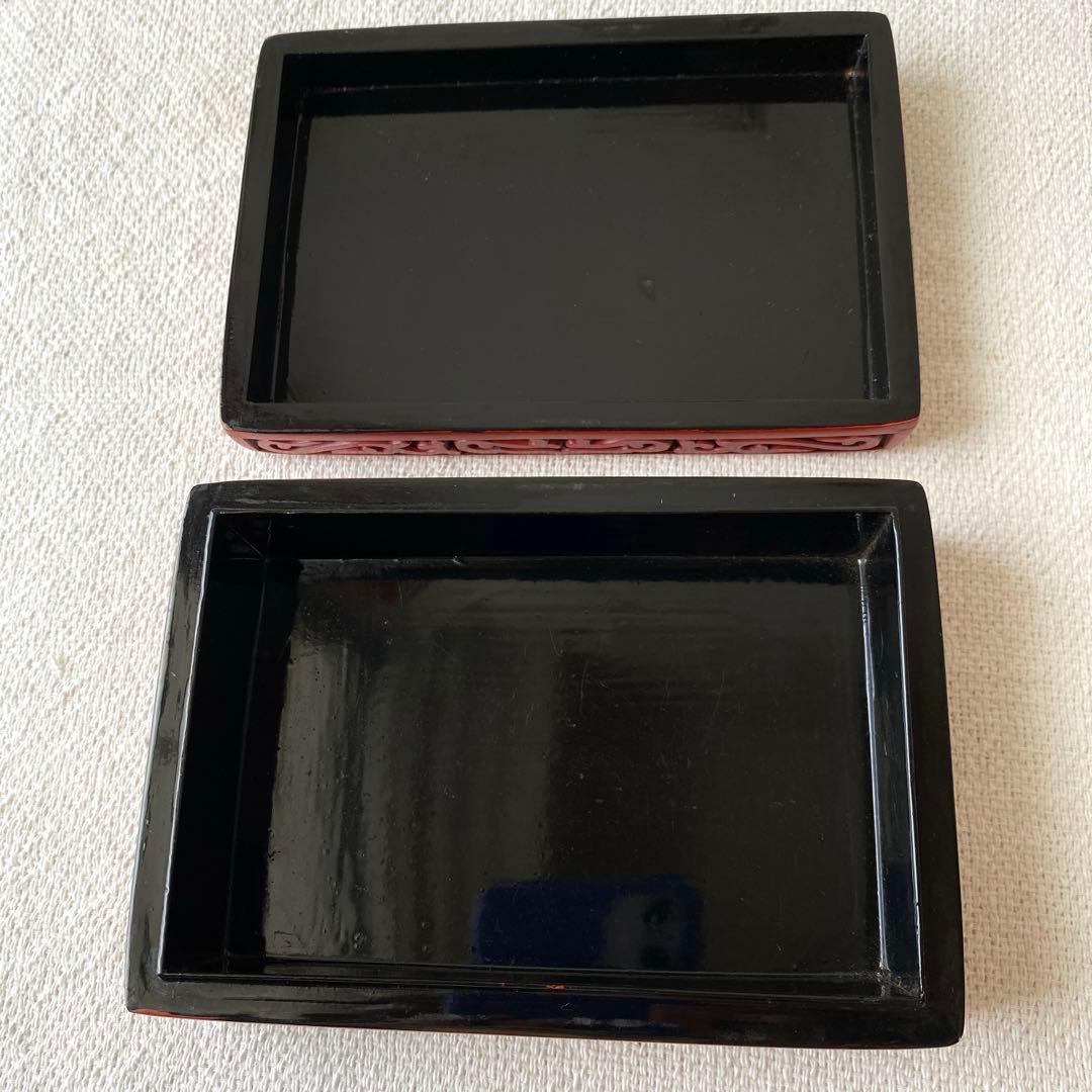 最終】赤漆小箱 重彫漆刻細工 漆箱 北京 紫禁城工芸品 シノワズリ 時代物
